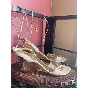 VINTAGE GEN RIGO gold-tone jewel embellished wedge wrap up sandals sz 9.5